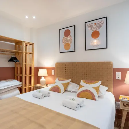 New - Designer Flat For 4 Pp Apartment *