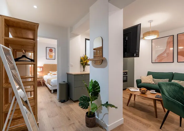 New - Designer Flat For 4 Pp Apartament Paryż